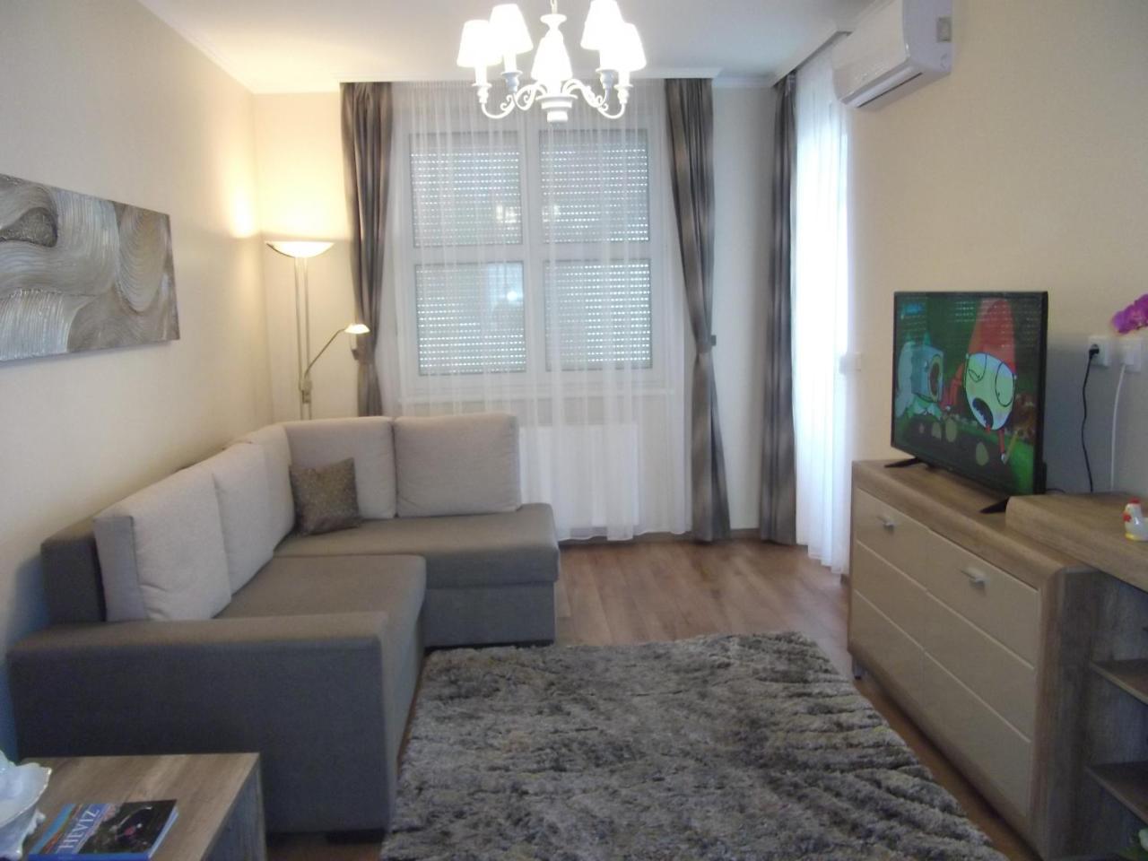 Ametiszt Apartman Heviz Exterior photo