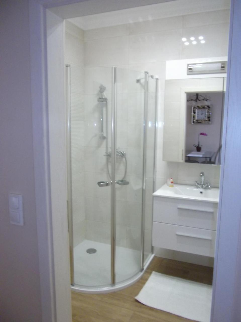 Ametiszt Apartman Heviz Exterior photo